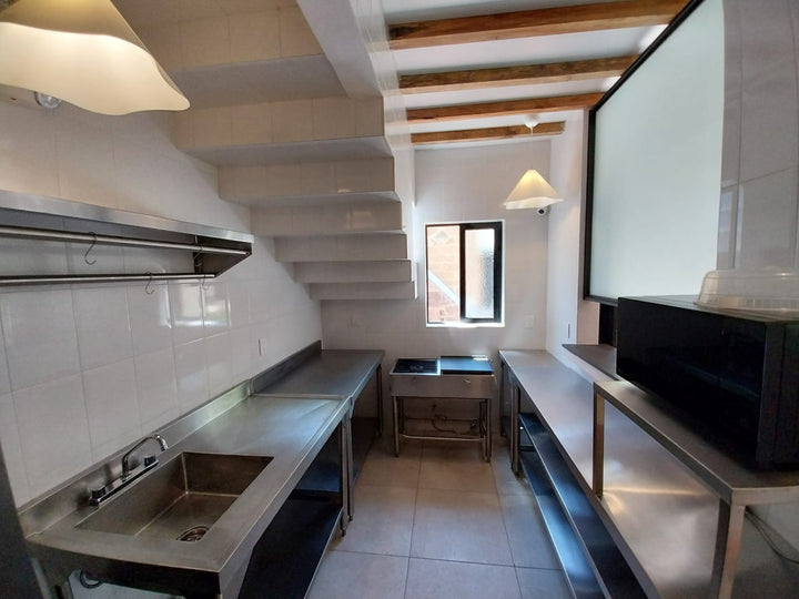 Cocinas industriales · Muever